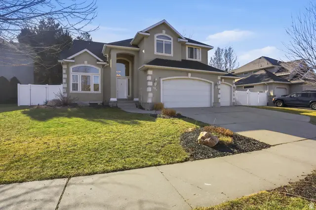 624 E Rocky Knoll Ln S, Draper, UT 84020 - #3