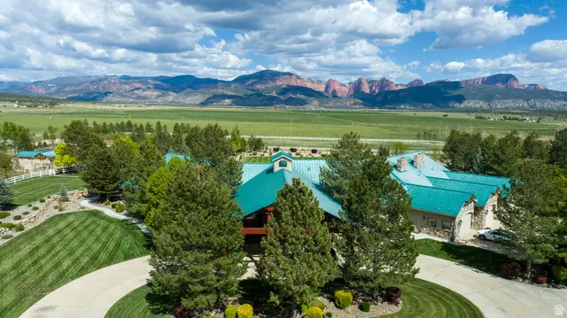 622 E Highway 144, New Harmony, UT 84757 - Image #2