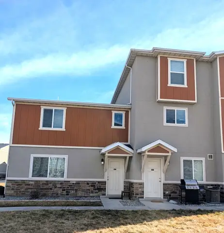 643 N 160 E, Vineyard, UT 84059 - Image #2