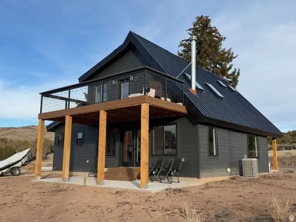 96 South Blvd, Dutch John, UT 84023