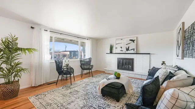 169 S Woodland Dr E, Orem, UT 84097 - Image #2