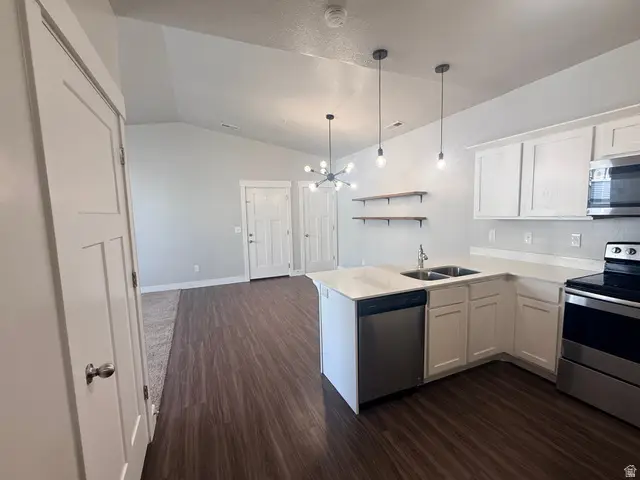 1834 W Newcastle Ln #302, Saratoga Springs, UT 84045 - Image #3