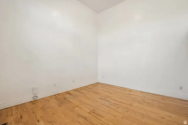 970 W Fox Hollow Dr N, North Salt Lake, UT 84054 - #3