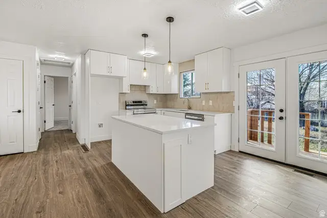 13096 S 2110 W, Riverton, UT 84065 - #2