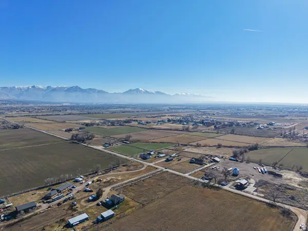 4232 W 4000 N, Plain City, UT 84404