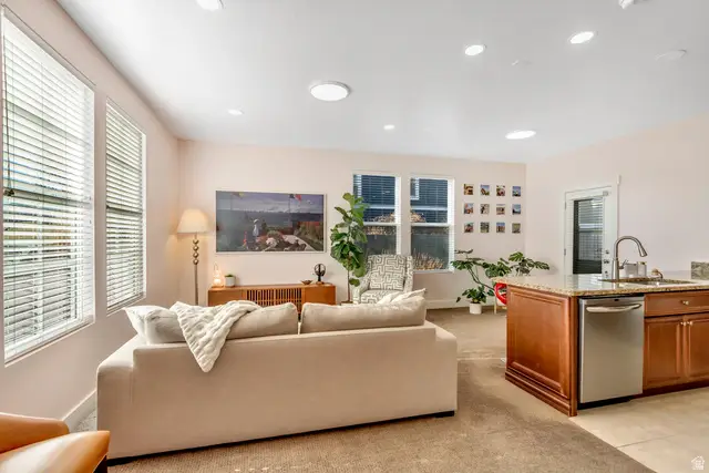 4257 W Clarks Dr, South Jordan, UT 84009 - Image #3