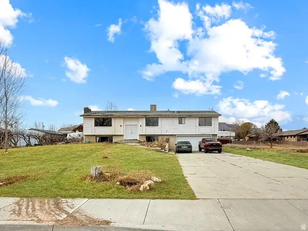 150 S 100 W, Orangeville, UT 84537