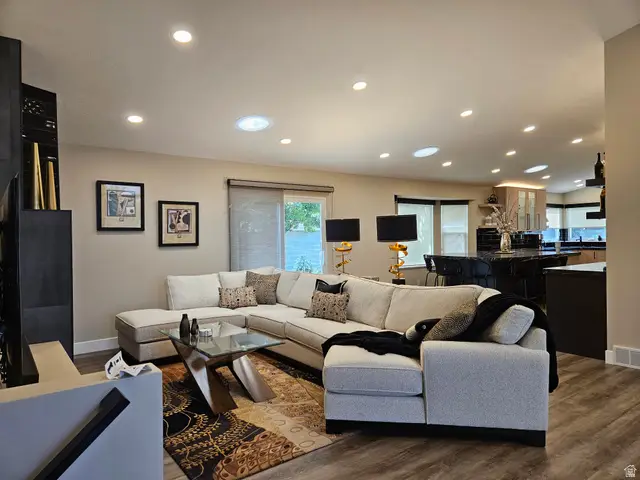 151 E Emilee Kaye Cir, Sandy, UT 84070 - #2