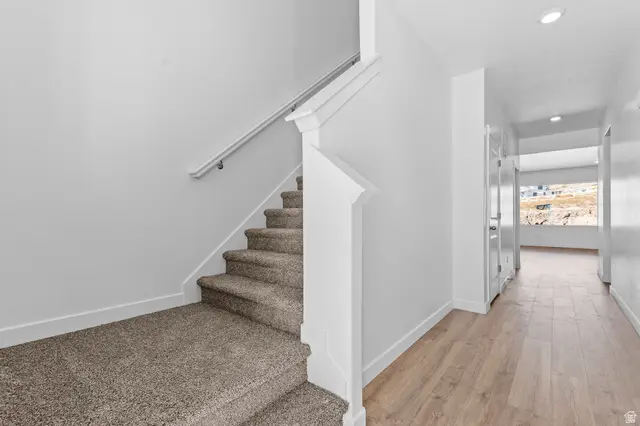 196 W Levengrove Dr #211, Lehi, UT 84048 - Image #2