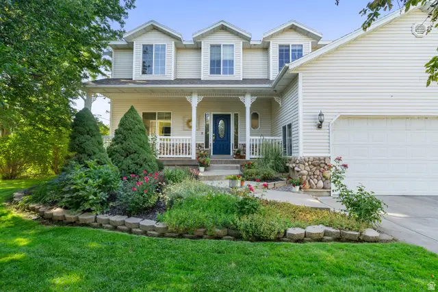 136 W Young St, Morgan, UT 84050 - #1