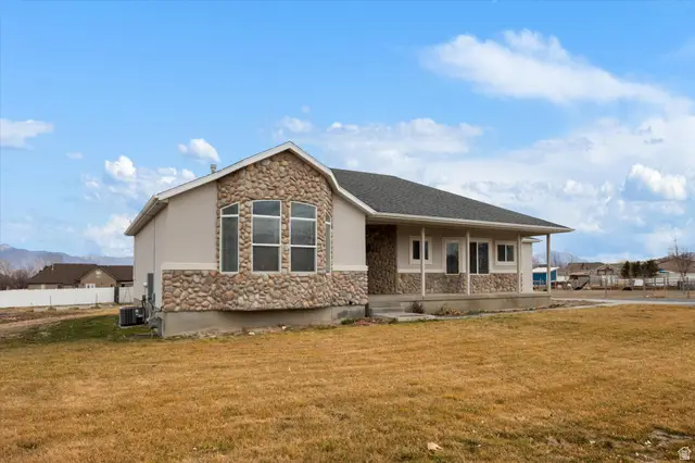 525 S Hale St, Grantsville, UT 84029 - #3
