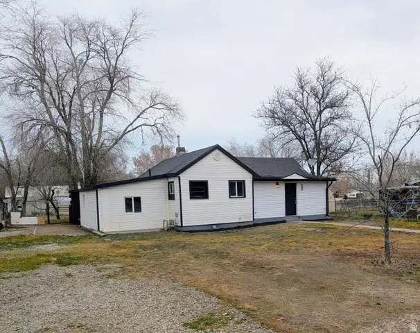 222 W Cherry St, Grantsville, UT 84029 - #1