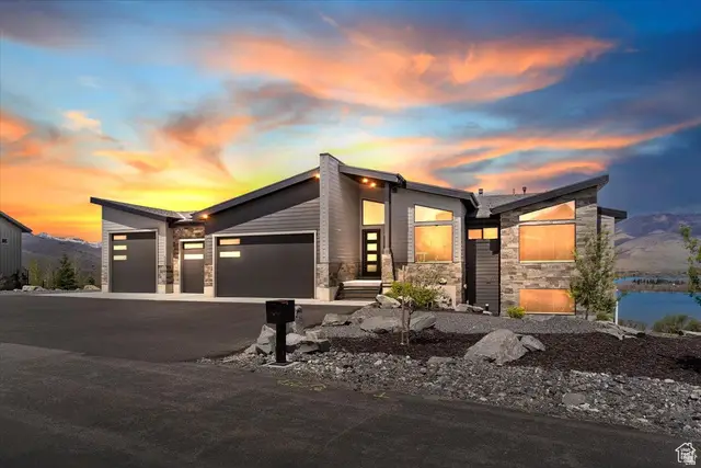 6260 E Hawks Ln, Huntsville, UT 84317 - #2