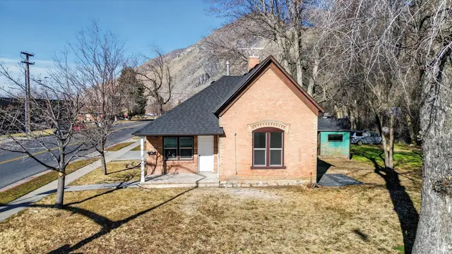 805 E 400 S, Springville, UT 84663 - #1