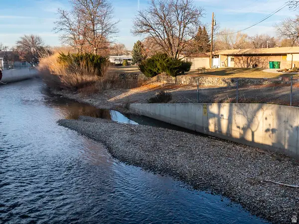 241 E Vagabond Dr #136, Murray, UT 84107 - #3