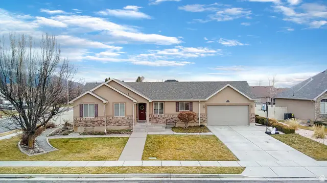 185 E 2100 N, North Ogden, UT 84414 - #1