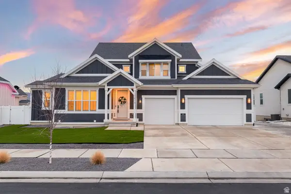 1416 E Erickson Knoll Ln, Eagle Mountain, UT 84005