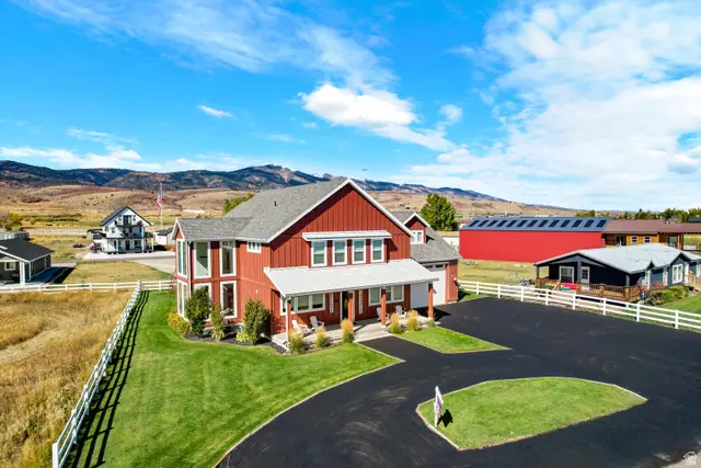 565 S Stump Rd, Garden City, UT 84028 - #1