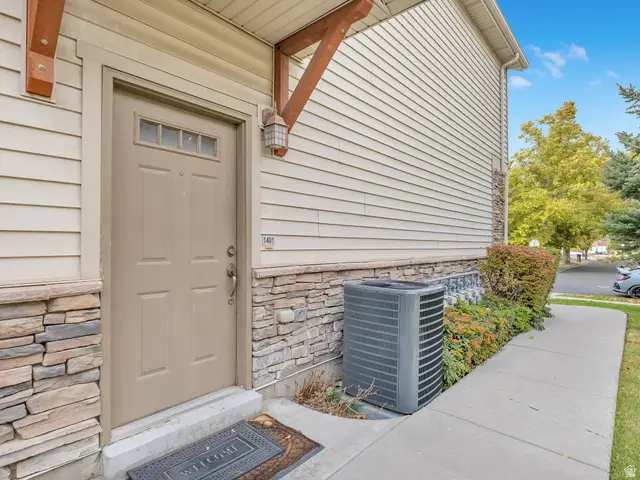 1401 W Stone Dr S, West Jordan, UT 84088 - #3