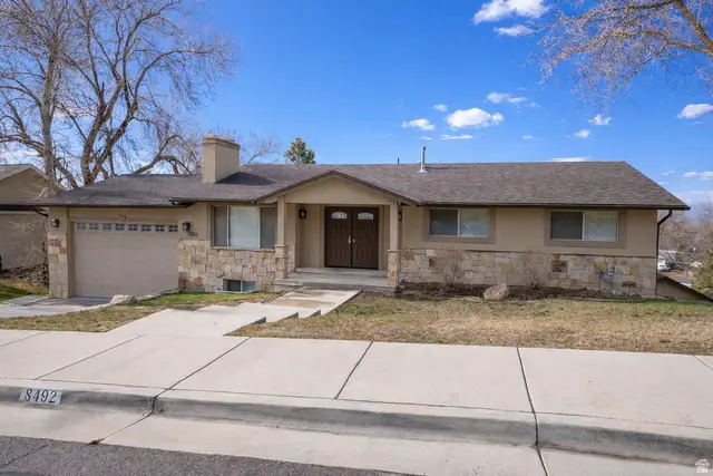 8492 S Mesa Dr E, Sandy, UT 84093 - #1