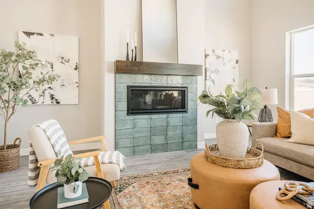 5199 S Paramount Cv, Riverdale, UT 84405 - #3