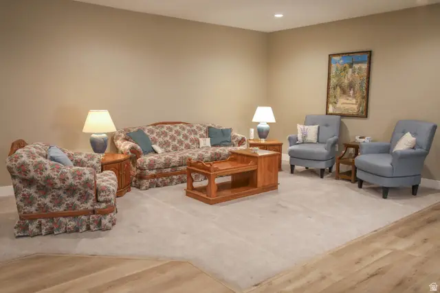 1225 E Wolf Hollow Ln #101, Holladay, UT 84117 - #1