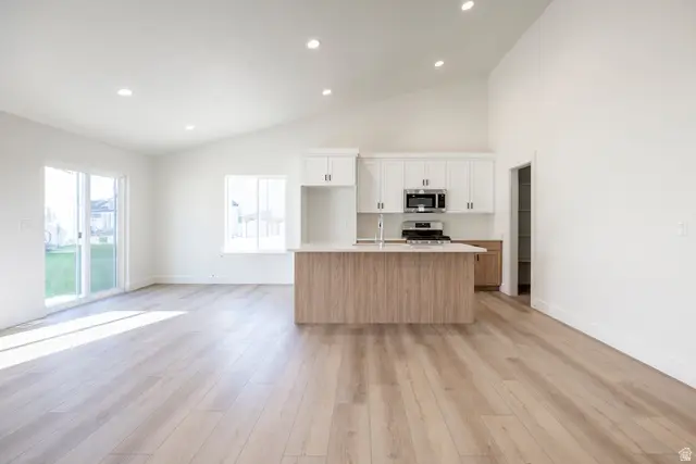 225 W 500 N, Santaquin, UT 84655 - #2