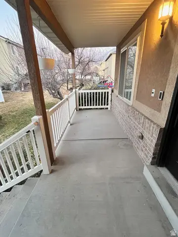 494 E Apple Blossom Dr, Pleasant Grove, UT 84062 - #2