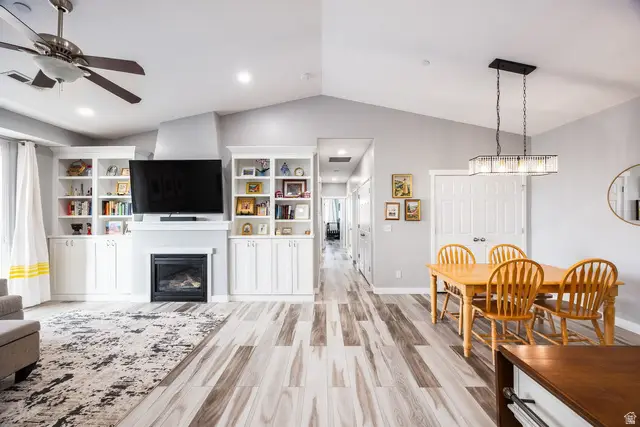 303 W 650 N #I, Centerville, UT 84014 - #2