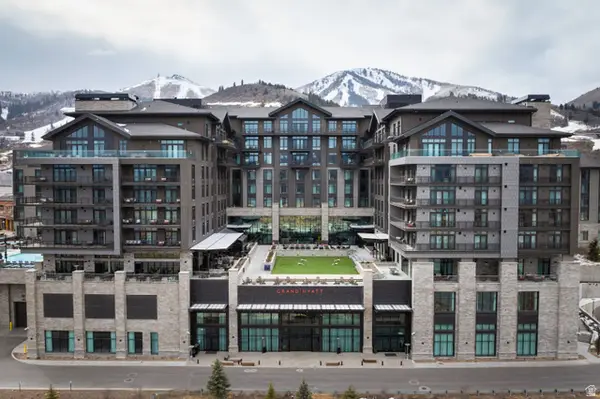 1702 W Glencoe Mountain Way, Park City, UT 84060