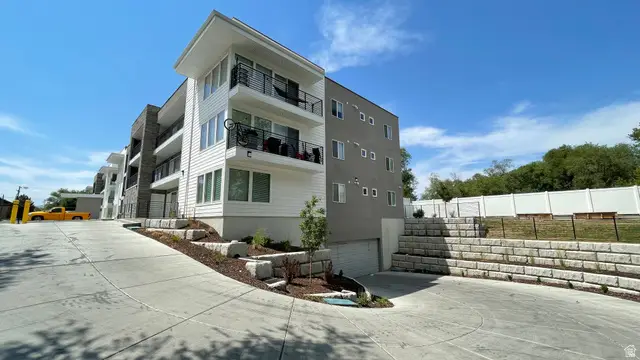 3965 S 300 E, Murray, UT 84107 - #1