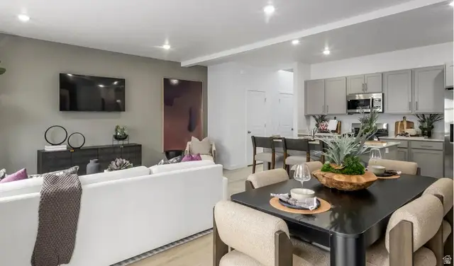 1562 W Bright Eyes Ln S, Saratoga Springs, UT 84045 - #2