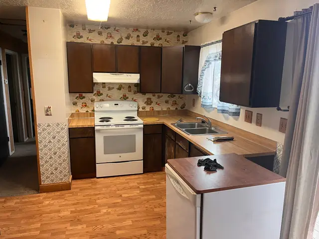 1353 N Celia Way, Layton, UT 84041 - #3