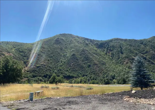 169 S Meadow Dr, Springville, UT 84663 - #3