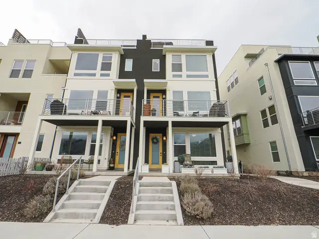 571 N 1400 W, Farmington, UT 84025 - #1