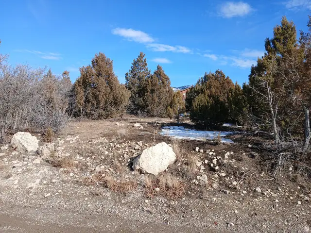 226 Whispering Pines 3 W #226, Mount Pleasant, UT 84647 - #3