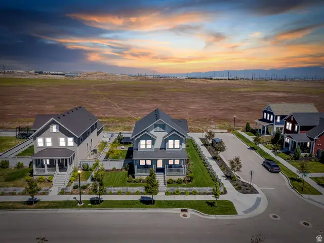 6228 W Copperhawk Dr S, South Jordan, UT 84009 - #2