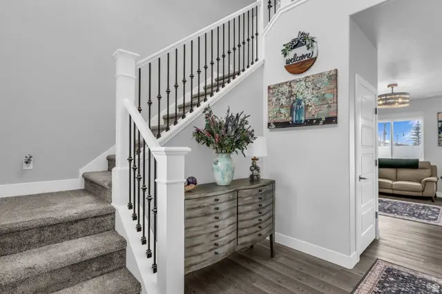 2049 W Natalie Ave, Syracuse, UT 84075 - #2