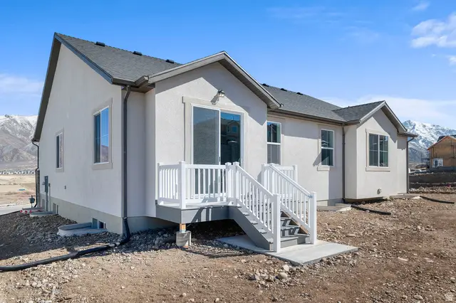 1024 S Tanner Rd, Santaquin, UT 84655 - #3