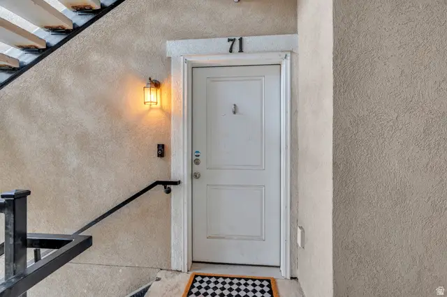 71 S 300 W, Santaquin, UT 84655 - #2