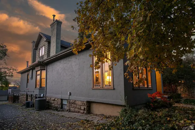 121 T St, Salt Lake City, UT 84103 - #2