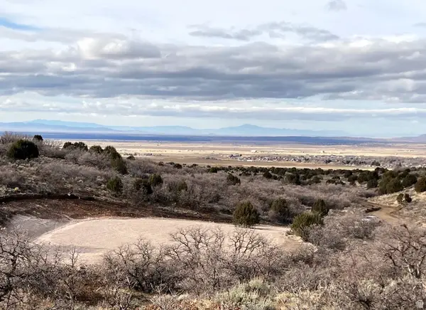 1100 S Deer Pasture Rd, Fillmore, UT 84631