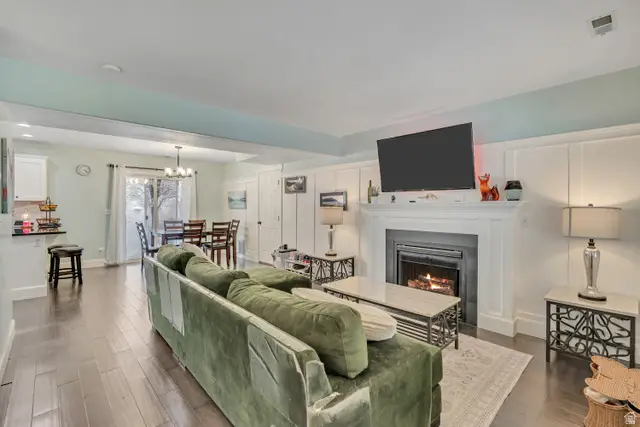 1014 Creekside Dr, Ogden, UT 84404 - #3