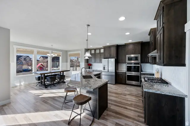 607 Sage Ln W, Saratoga Springs, UT 84045 - #3