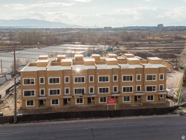 1225 E 1600 S #4, Provo, UT 84606 - #1