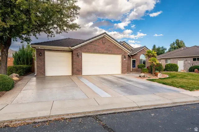 1730 W Stonebridge Dr, Saint George, UT 84770 - #3