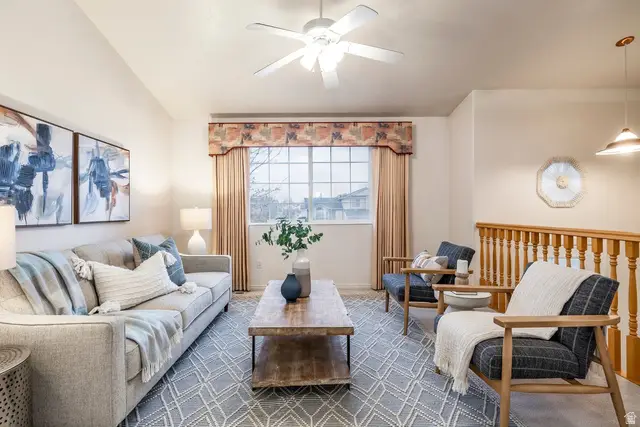 832 W 1520 N, Clinton, UT 84015 - #3