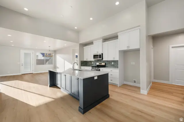 1566 N Ascent St, Washington, UT 84780 - #3