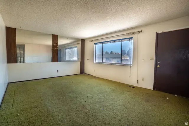 1092 E Platinum Way, Sandy, UT 84094 - #3