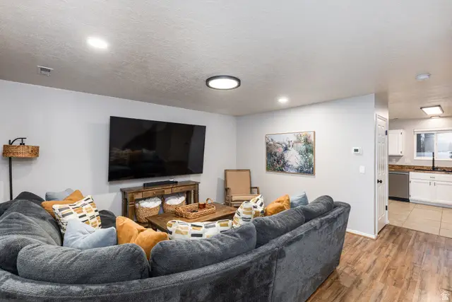 935 E 1250 S, Ogden, UT 84404 - #1